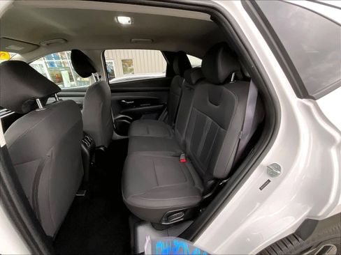 Used 2025 Hyundai Tucson SEL AWD/4WD image 15