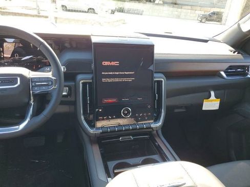 New 2026 GMC Yukon XL Denali w/ Sun & Power Step Package AWD/4WD image 14