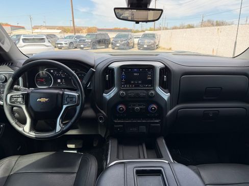 Used 2021 Chevrolet Silverado 2500 LTZ w/ LTZ Premium Texas Edition image 12