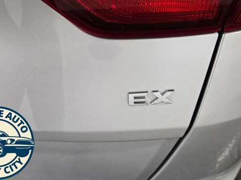 Used 2019 Kia Sportage EX FWD image 31