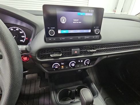 Used 2025 Honda HR-V LX image 13