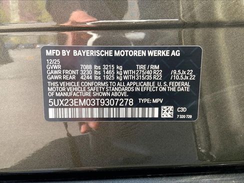 Used 2026 BMW X7 xDrive40i w/ M Sport Package AWD/4WD image 33