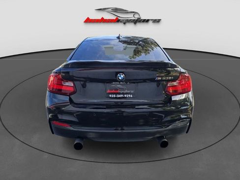 Used 2015 BMW M235i Coupe image 9