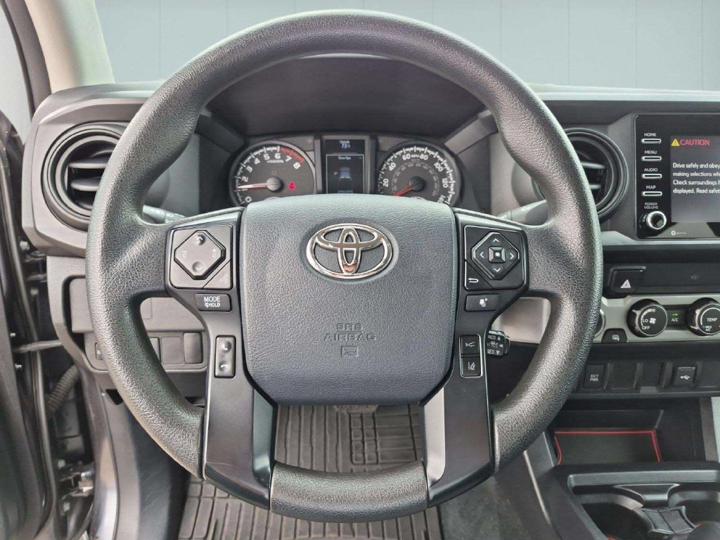 Used 2020 Toyota Tacoma SR AWD/4WD image 17