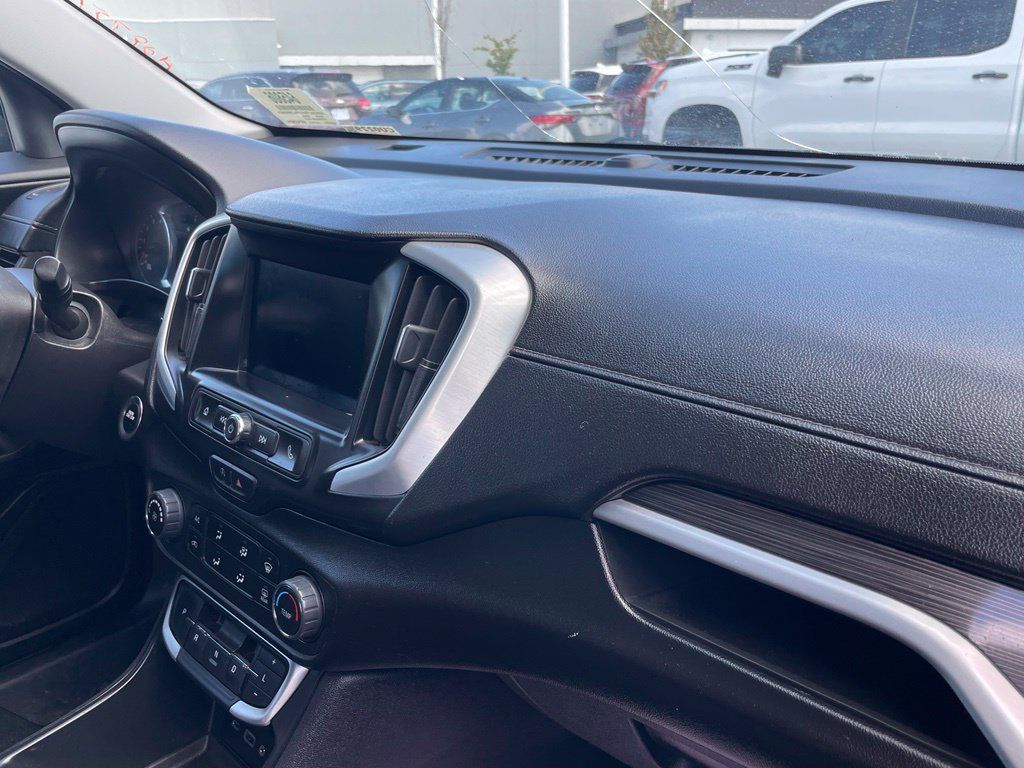 Used 2024 GMC Terrain SLE AWD/4WD image 6