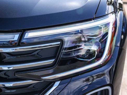 New 2026 Volkswagen Atlas SE image 15