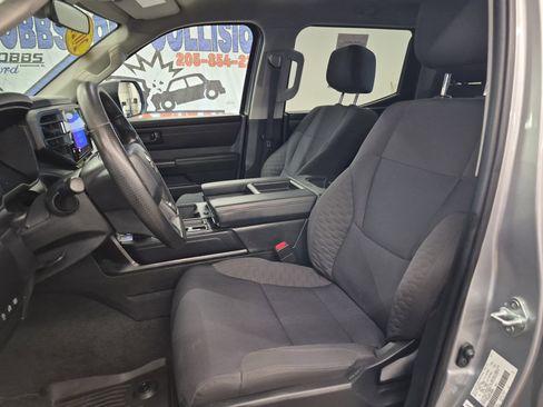 Used 2023 Toyota Tundra SR AWD/4WD image 11