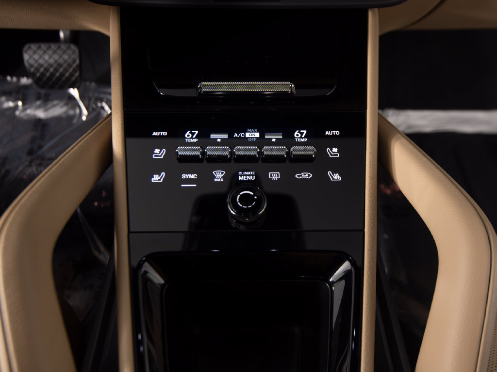 Certified 2026 Porsche Cayenne E-Hybrid AWD/4WD image 20