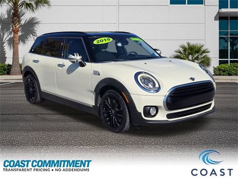 Used 2019 MINI Cooper Clubman Signature image 3