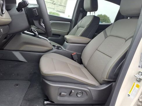 New 2026 Chevrolet Colorado ZR2 AWD/4WD image 17