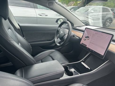 Used 2019 Tesla Model 3 AWD/4WD image 10