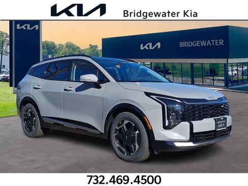 New 2026 Kia Sportage SX FWD image 1