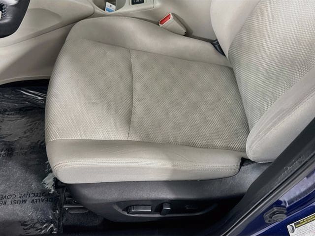 Used 2022 Nissan Rogue Sport SV FWD image 18