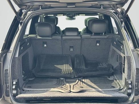 Used 2024 Land Rover Range Rover Autobiography image 19