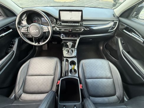 Used 2023 Kia Seltos EX AWD/4WD image 20