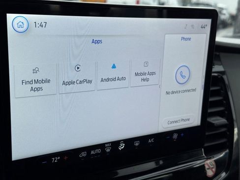 Used 2023 Ford Transit 350 XLT image 24