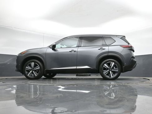 Used 2023 Nissan Rogue SL w/ SL Premium Package image 43