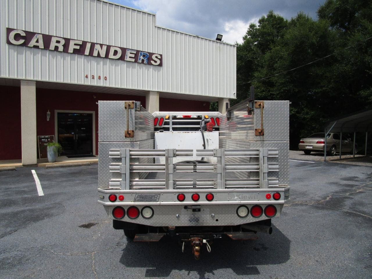 Used 2018 Ford F250 XL w/ Power Equipment Group RWD image 4