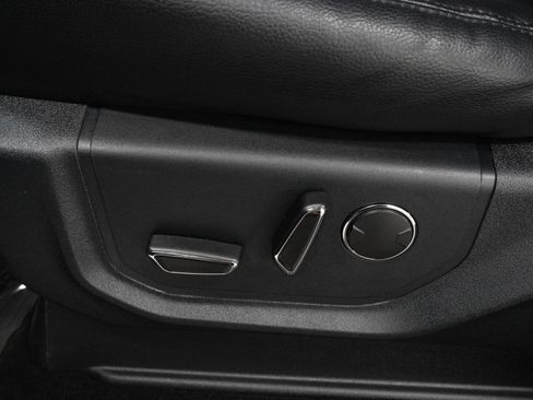 Used 2020 Ford Expedition Max Limited AWD/4WD image 23