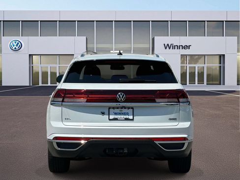 New 2026 Volkswagen Atlas Cross Sport SEL AWD/4WD image 4