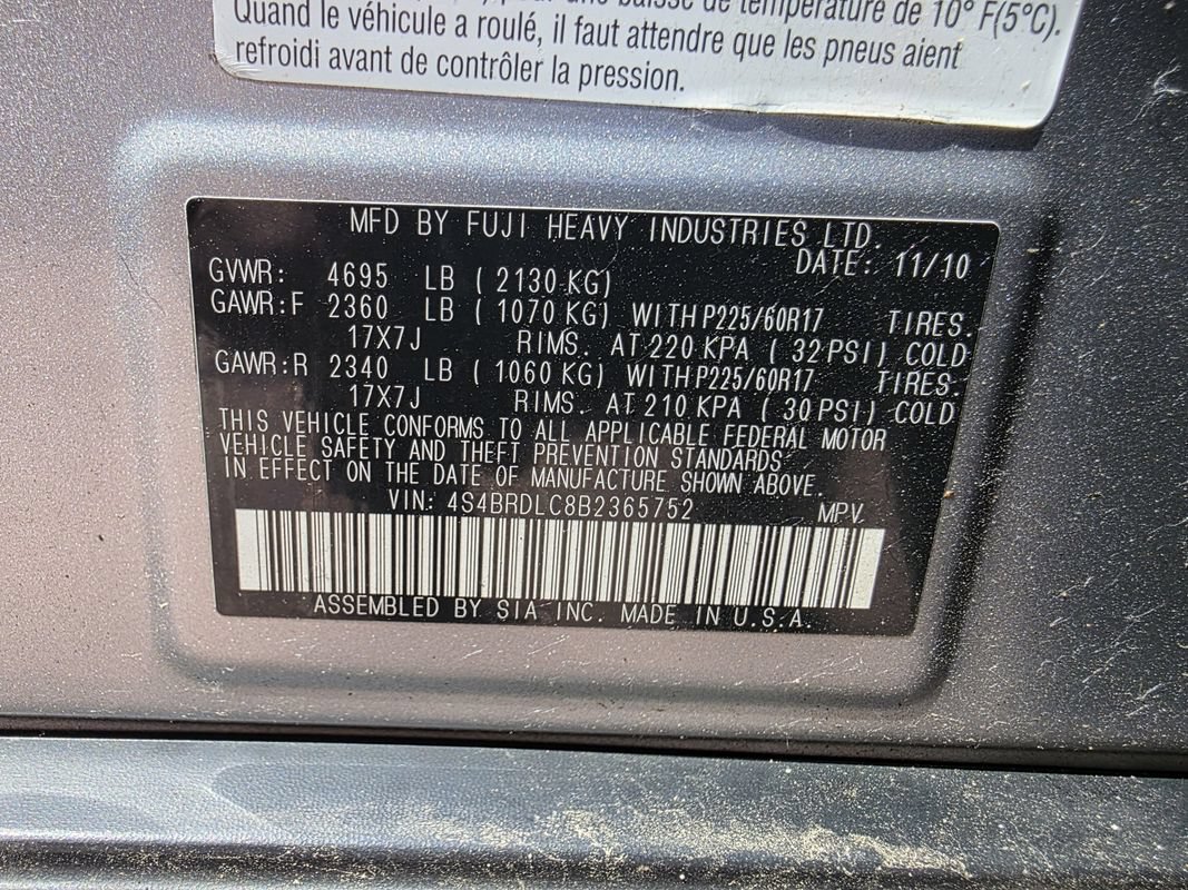 Used 2011 Subaru Outback 3.6R Limited AWD/4WD image 32