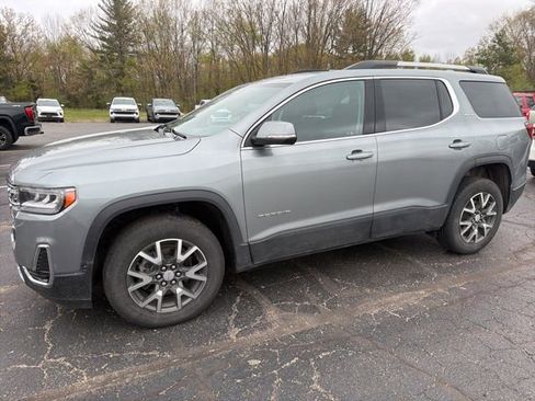 Used 2023 GMC Acadia SLE w/ Driver Convenience Package AWD/4WD image 7