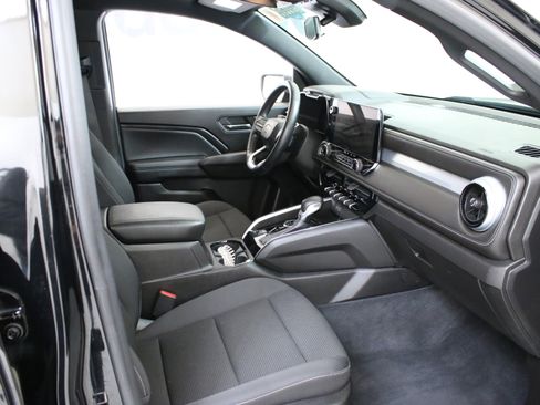 Used 2023 Chevrolet Colorado LT w/ LT Convenience Package AWD/4WD image 26