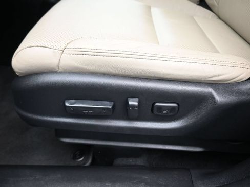 Used 2016 Honda CR-V EX-L image 12