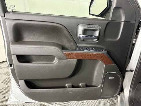 Used 2017 GMC Sierra 1500 SLT w/ SLT Premium Package image 13