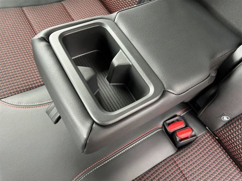 New 2025 Nissan Kicks SR w/ SR Premium Package FWD image 22