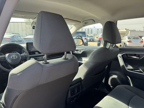 Certified 2021 Toyota RAV4 XLE image 14
