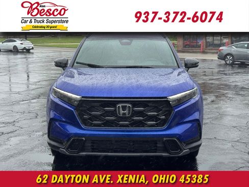 Used 2025 Honda CR-V Sport image 2