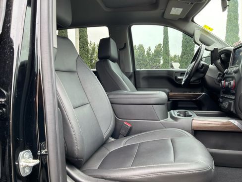 Used 2022 Chevrolet Silverado 1500 RST AWD/4WD image 19