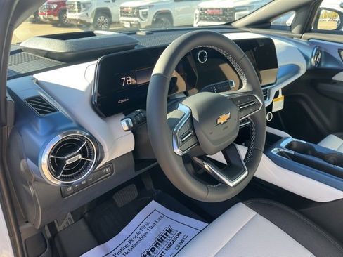 New 2026 Chevrolet Equinox EV LT image 14