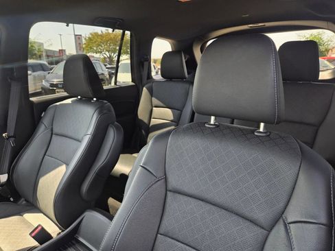 Used 2022 Honda Passport Elite image 13