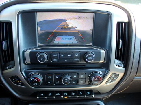 Used 2015 GMC Sierra 2500 Denali w/ Duramax Plus Package image 32