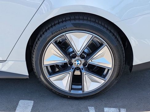 New 2026 BMW i4 eDrive40 RWD image 31