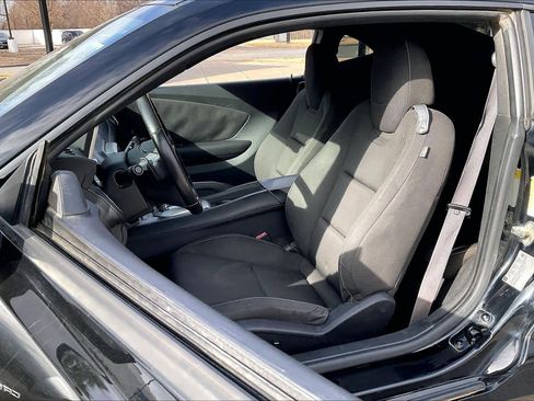 Used 2015 Chevrolet Camaro LT w/ RS Package image 7