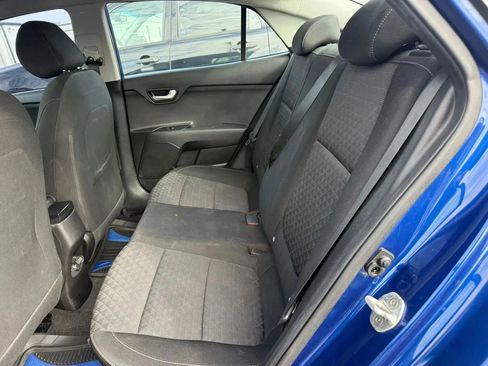 Used 2018 Kia Rio S image 24