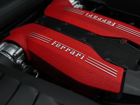 Certified 2018 Ferrari 488 GTB RWD image 42