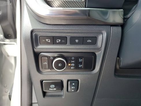 Used 2024 Ford F150 Raptor AWD/4WD image 29