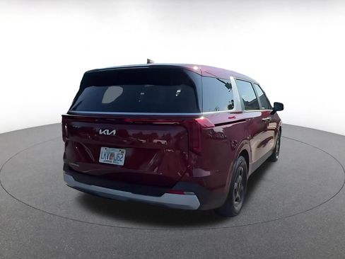 Used 2026 Kia Carnival FWD image 14