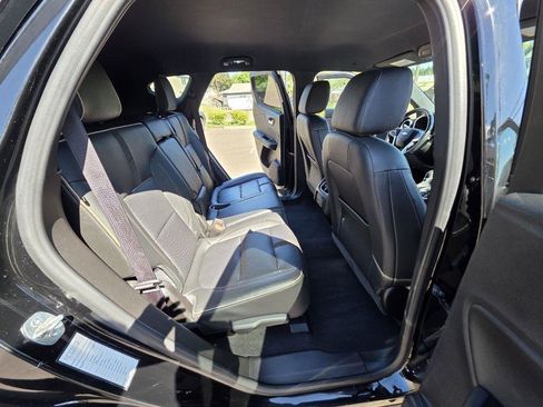 Used 2019 Chevrolet Blazer Premier w/ Driver Confidence II Package FWD image 18