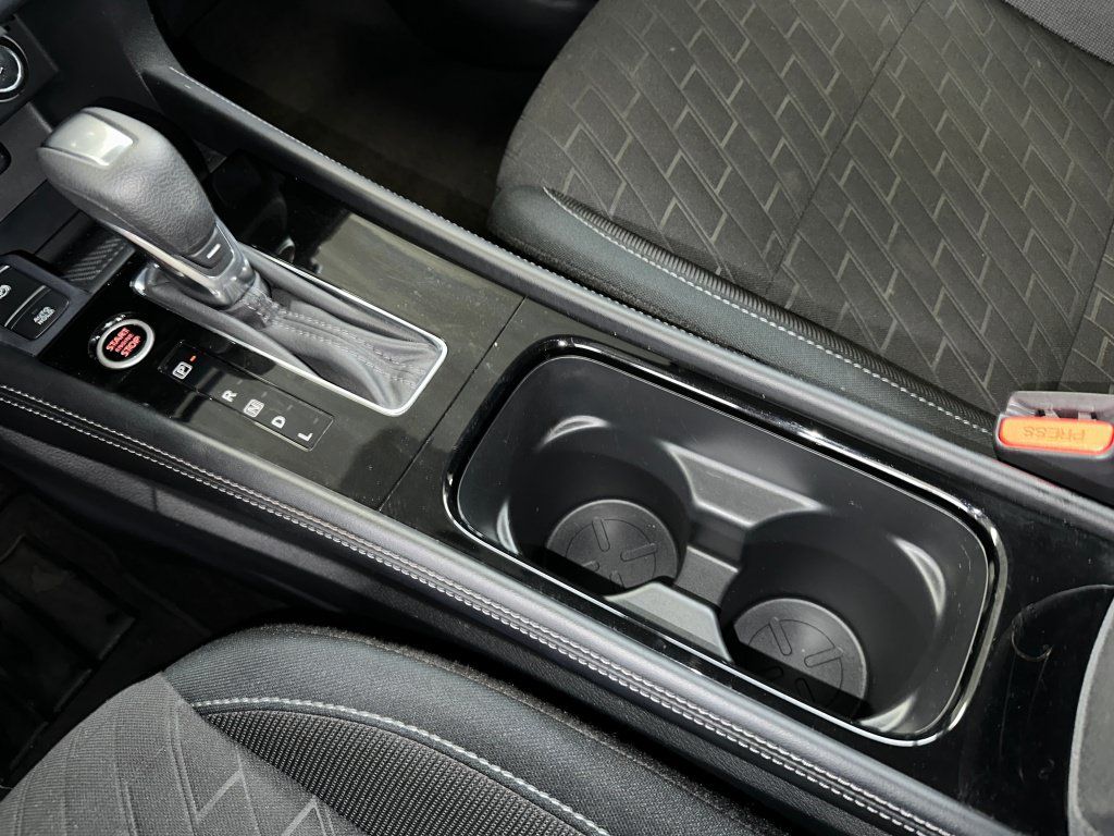 Used 2024 Nissan Kicks SV w/ Exterior Package FWD image 15