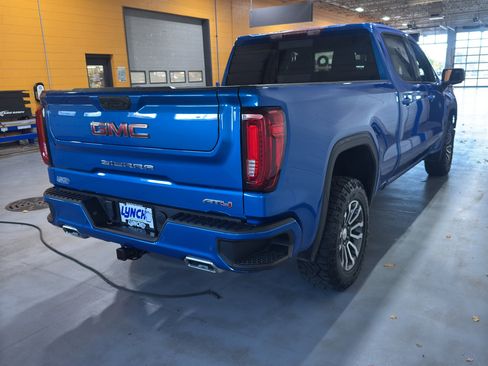 Used 2022 GMC Sierra 1500 AT4 w/ Sierra Safety Plus Package image 6