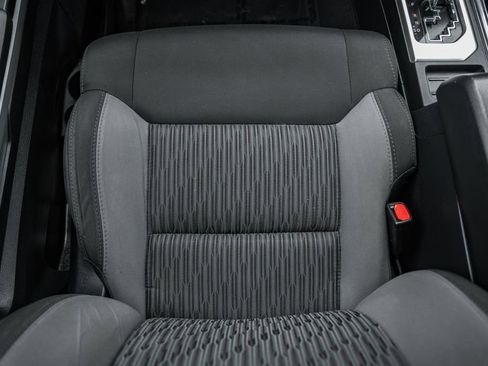 Used 2016 Toyota Tundra SR5 w/ SR5 Upgrade Package image 27