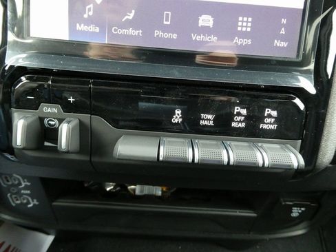 New 2026 RAM 2500 Tradesman image 21