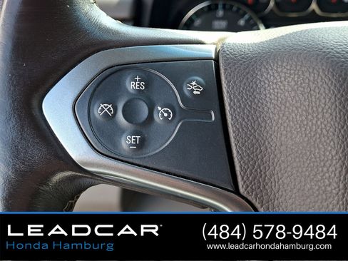 Used 2015 Chevrolet Suburban LT AWD/4WD image 23