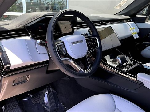 New 2026 Land Rover Range Rover Sport SE AWD/4WD image 6