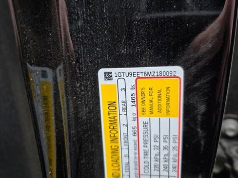 Used 2021 GMC Sierra 1500 AT4 w/ AT4 Premium Package image 17